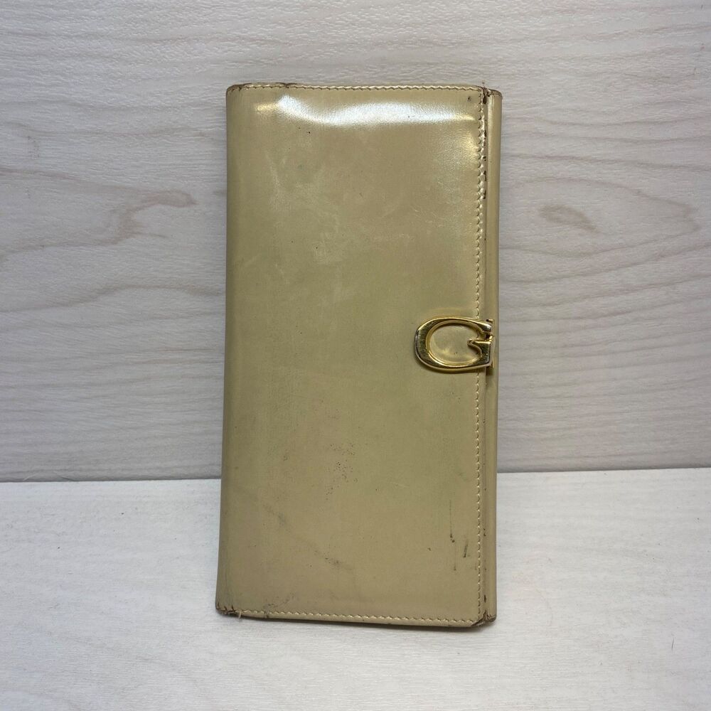 Gucci Bi-Fold Long Womens Wallet GG Monogram Authentic Beige W Gold Clasp - Picture 1 of 16